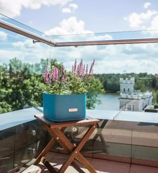 هتل Viešbutis Simpatija