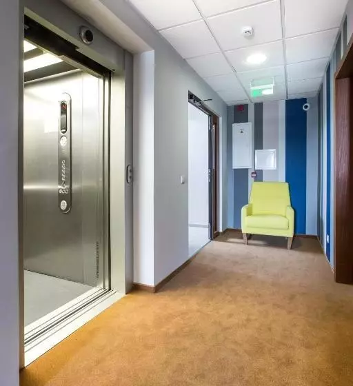 هتل Viešbutis Simpatija