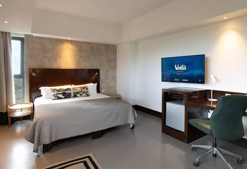 هتل Voila Bagatelle