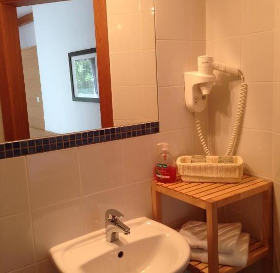 Отель Gasthof Pension Weisz Artner