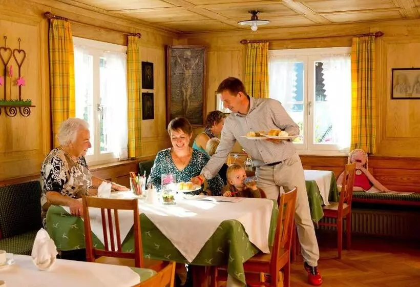 Sonne Bezau   Familotel Bregenzerwald