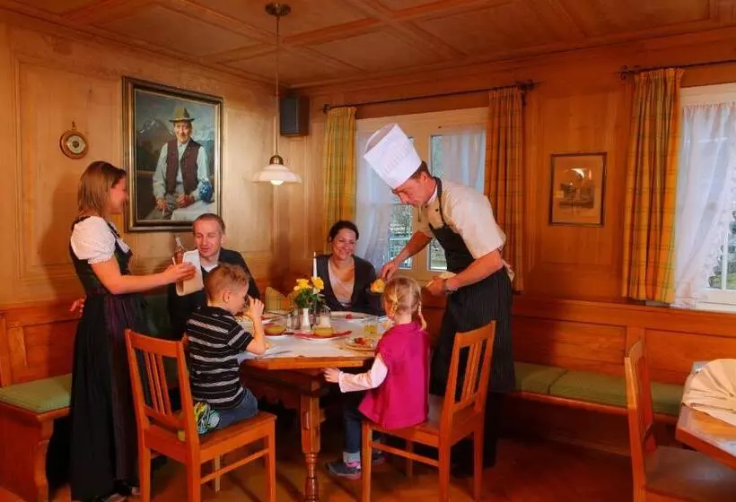 Sonne Bezau   Familotel Bregenzerwald