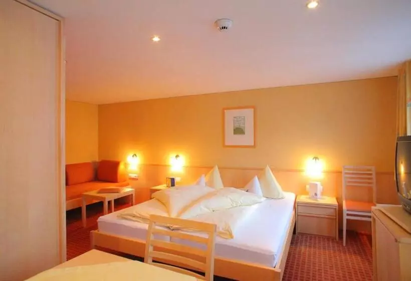 Sonne Bezau   Familotel Bregenzerwald