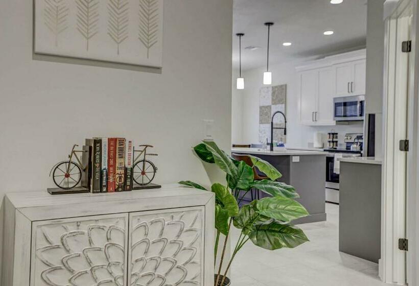 Afterdune Delight Primo Location, Private Spa!