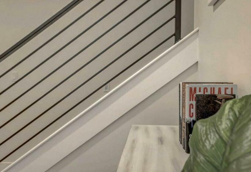 Afterdune Delight Primo Location, Private Spa!