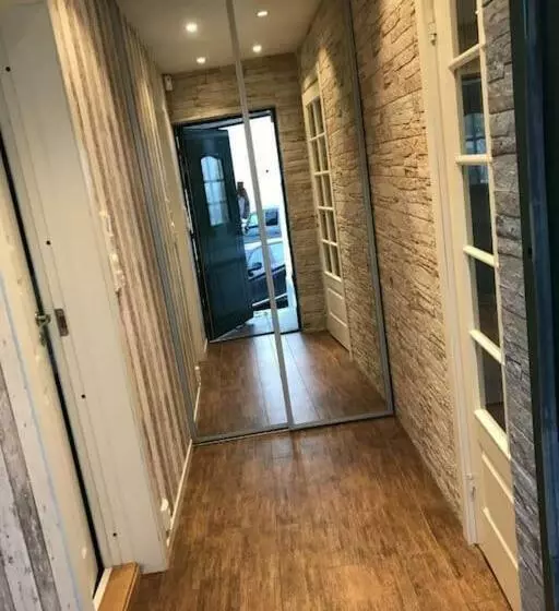 Stort Hus I Porsgrunn Sentrum Med Gangavstand Til Alt & Gratis Parkering Til Flere Biler