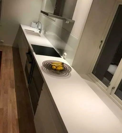 Stort Hus I Porsgrunn Sentrum Med Gangavstand Til Alt & Gratis Parkering Til Flere Biler