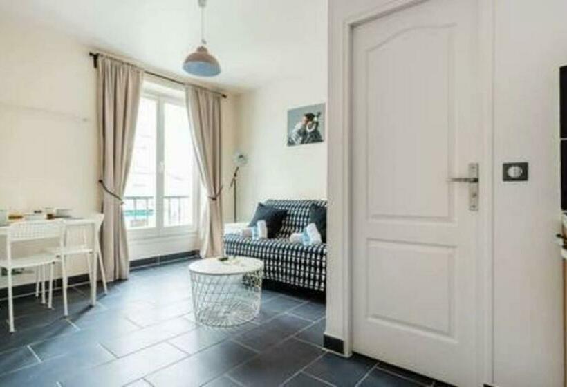 Cmg   Parc De La Villette 2