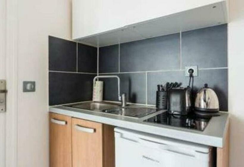 Cmg   Parc De La Villette 2