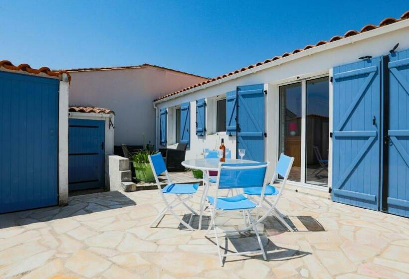 Maison Confortable A Deux Pas Du Village