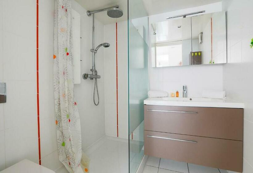 Maison Confortable A Deux Pas Du Village