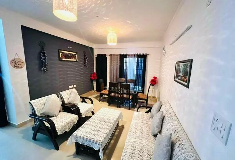 Comfortable 2bhk Appartment With Free Parking