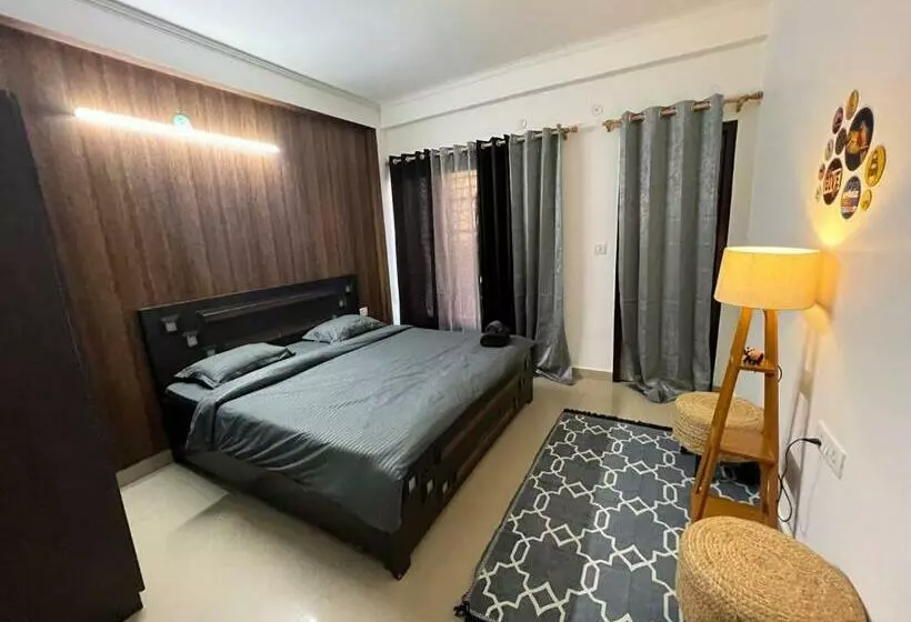 Comfortable 2bhk Appartment With Free Parking