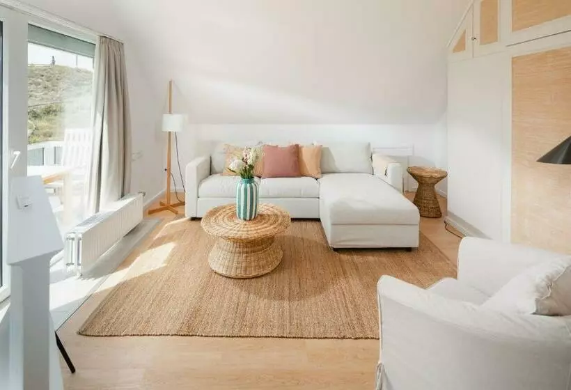 Haus Janus 1   Wohnung 2