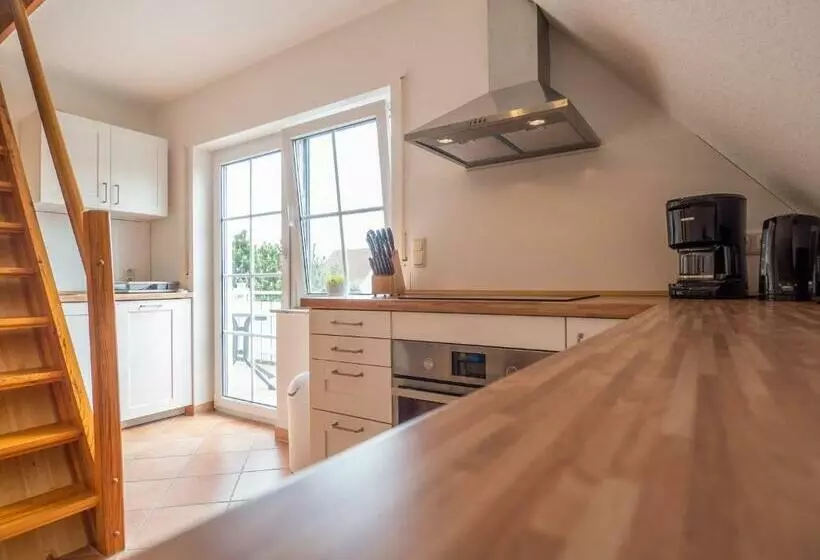 Kapitänshaus Kittler   Sehnsucht   Fewo 1og   Dg