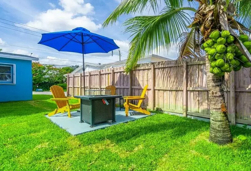 Spacious 4brs Home, Relax Backyard Close To Casino