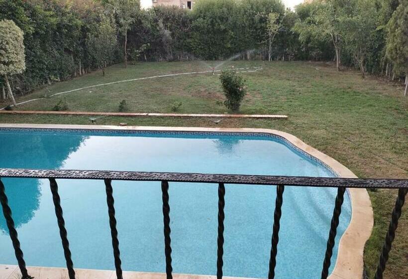 فيلا 6 اكتوبر