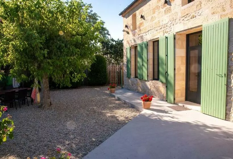 Grande Maison/villa, Idéale Pour 10 Personnes, Rénovée En 2015