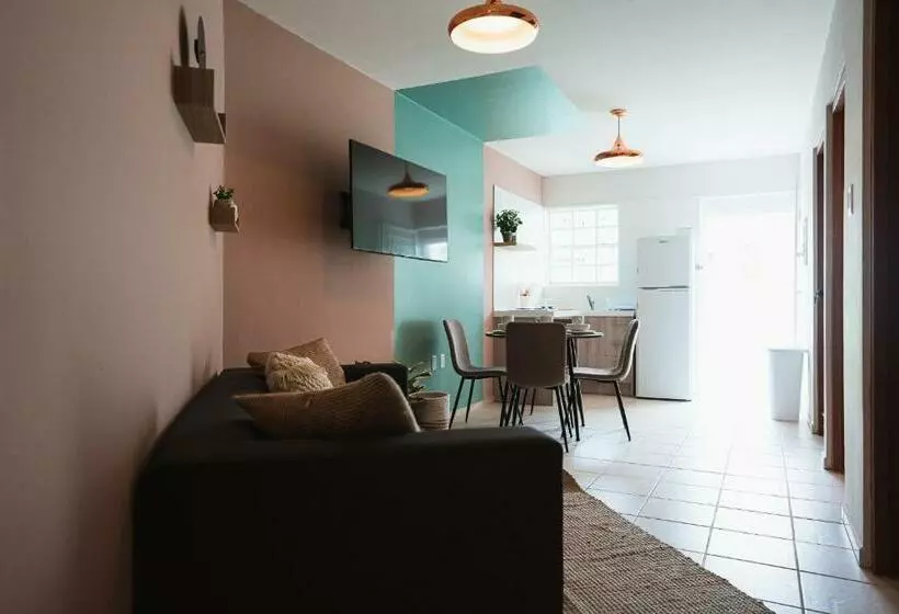 Great 2bdrm App In Downtown Otrobanda With Free Parking On Premises