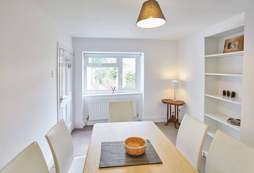 Host & Stay   The Duck Pond