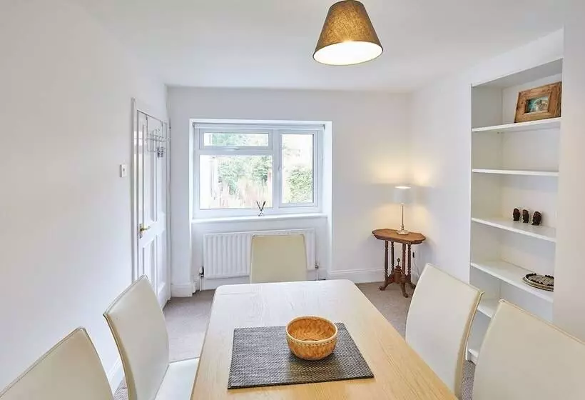 Host & Stay   The Duck Pond