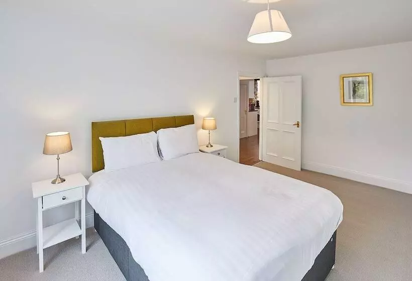 Host & Stay   The Duck Pond