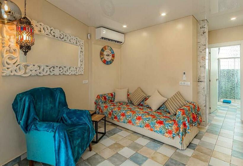 Luxury Two Bedroom Apartment Four Seasons