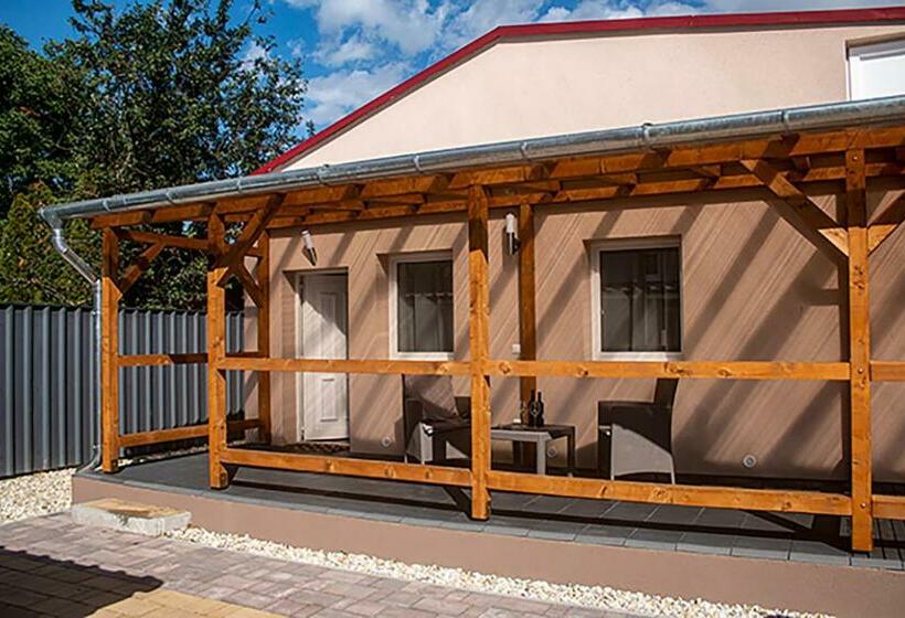 Sárvárlak Apartmanház