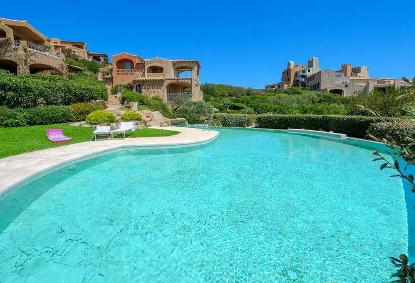 Villetta Azzurro Sherdenia Luxury Apartments
