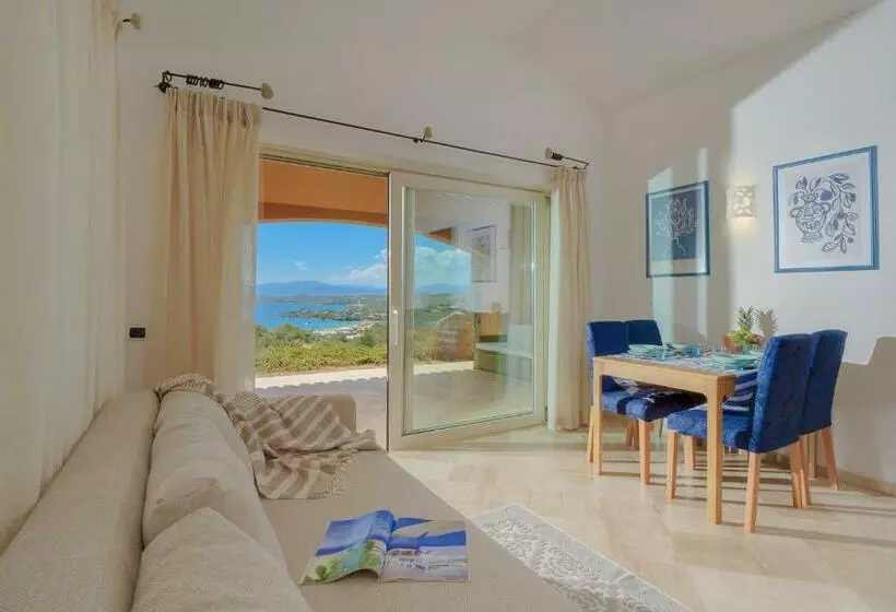 Villetta Azzurro Sherdenia Luxury Apartments