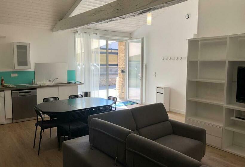 Maison 80m2 Entièrement Rénovée à 1,5km De La Plage Des Conches