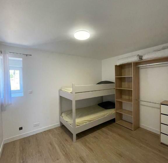 Maison 80m2 Entièrement Rénovée à 1,5km De La Plage Des Conches