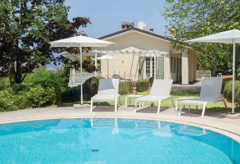 Villa Ilaria With Private Pool And Lake View