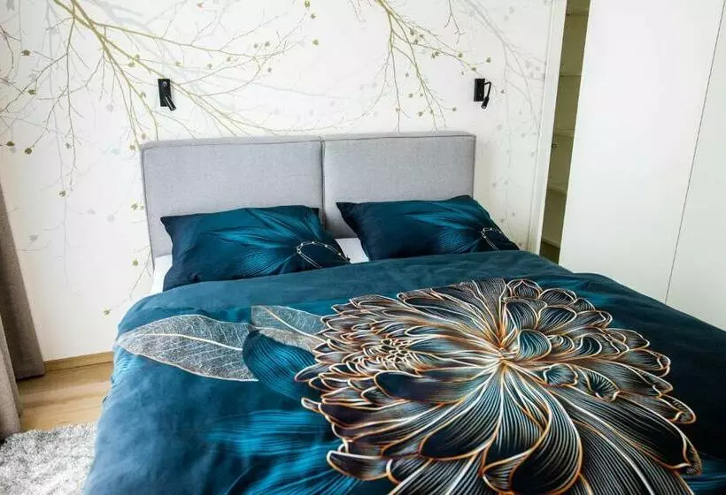 Apartmány Kubínska, Hillside