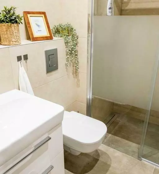 Apartmány Kubínska, Hillside