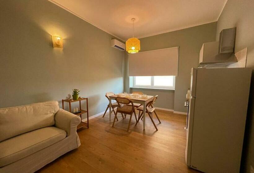 Cozy Apartments By Maura