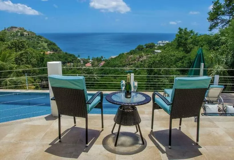 La Mer   Luxury Eco Villa With Private Pool And Beautiful Sea Views