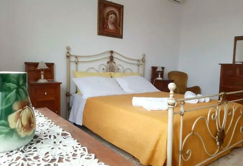 Panoramica Casa Leo Riposto Centro Con Parcheggio