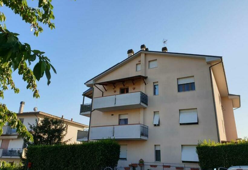 Italian Experience L Attico Di Castelfidardo