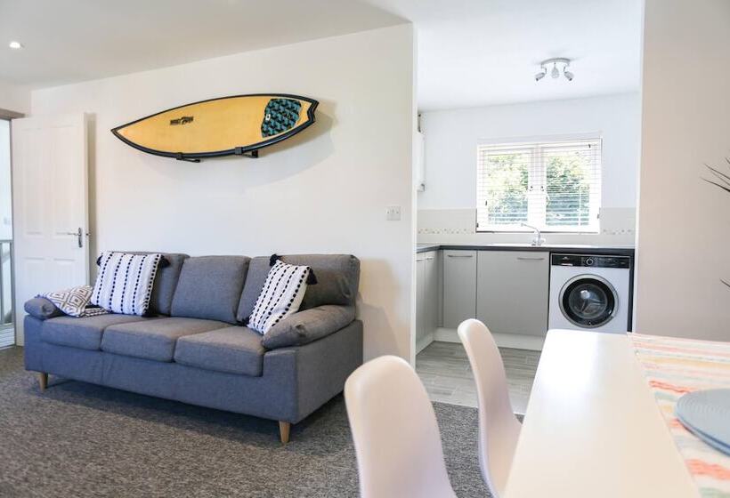 Shorebreak Bracklesham Bay Apartment
