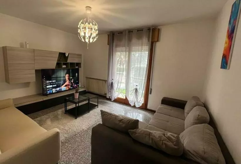 Appartamento Al Piano Terra Vicino All’aeroporto