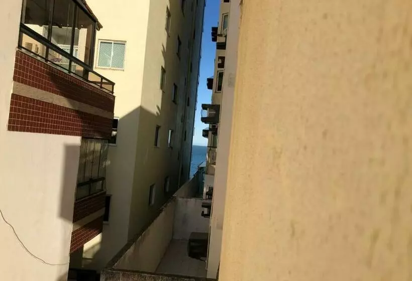 Lindo Apto Na Quadra Do Mar Na Praia Do Morro Com Ar Condicionado