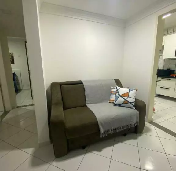 Lindo Apto Na Quadra Do Mar Na Praia Do Morro Com Ar Condicionado