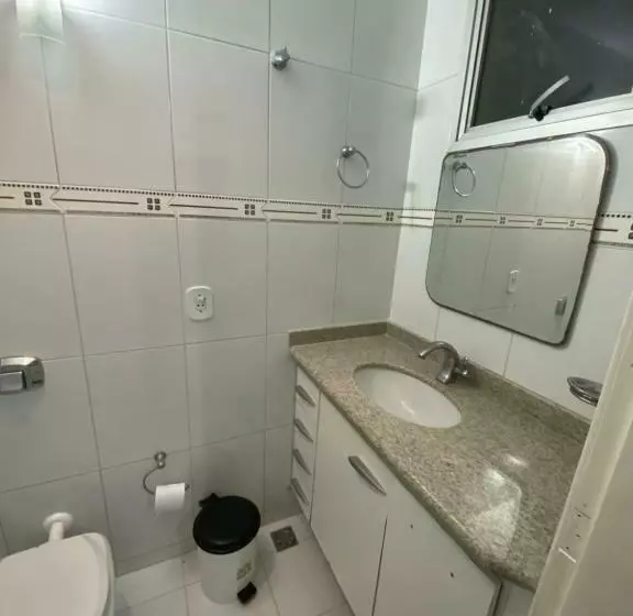 Lindo Apto Na Quadra Do Mar Na Praia Do Morro Com Ar Condicionado