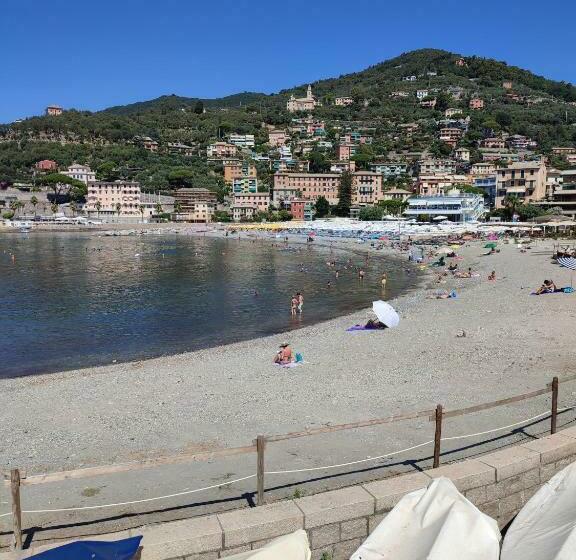 Sole E Mare Di Liguria