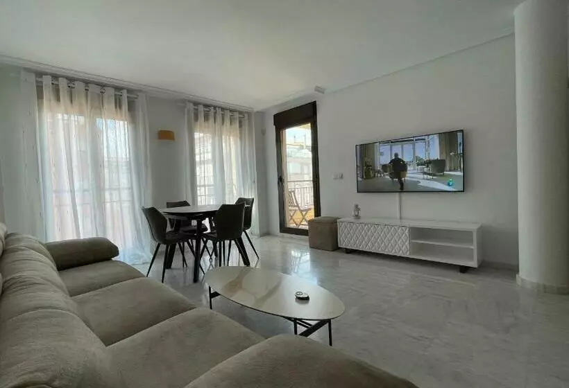 Bonito Apartamento En El Centro De Moraira