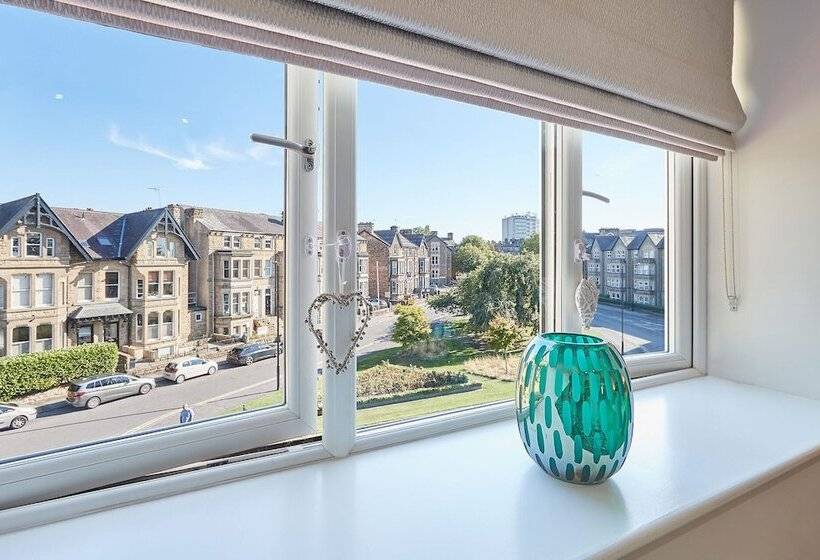 Host & Stay   The Loft @ The Regency