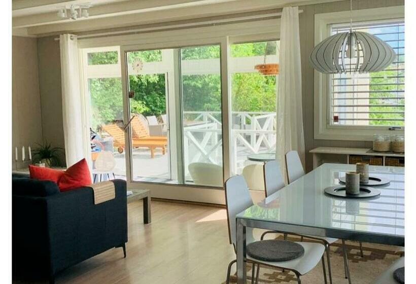 Renovated Sea Facing Cottage On The Eidanger Fjord