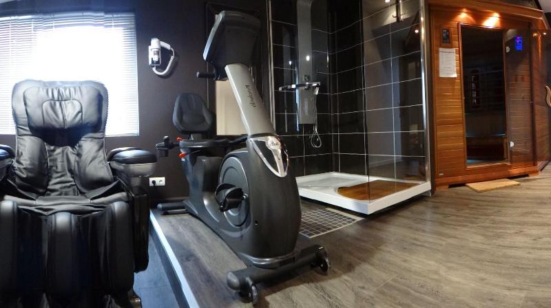 호텔 Logis Hôtel Arc En Ciel Et Spa Les Sables D Olonne