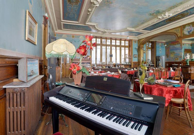 호텔 Logis Hôtel Arc En Ciel Et Spa Les Sables D Olonne